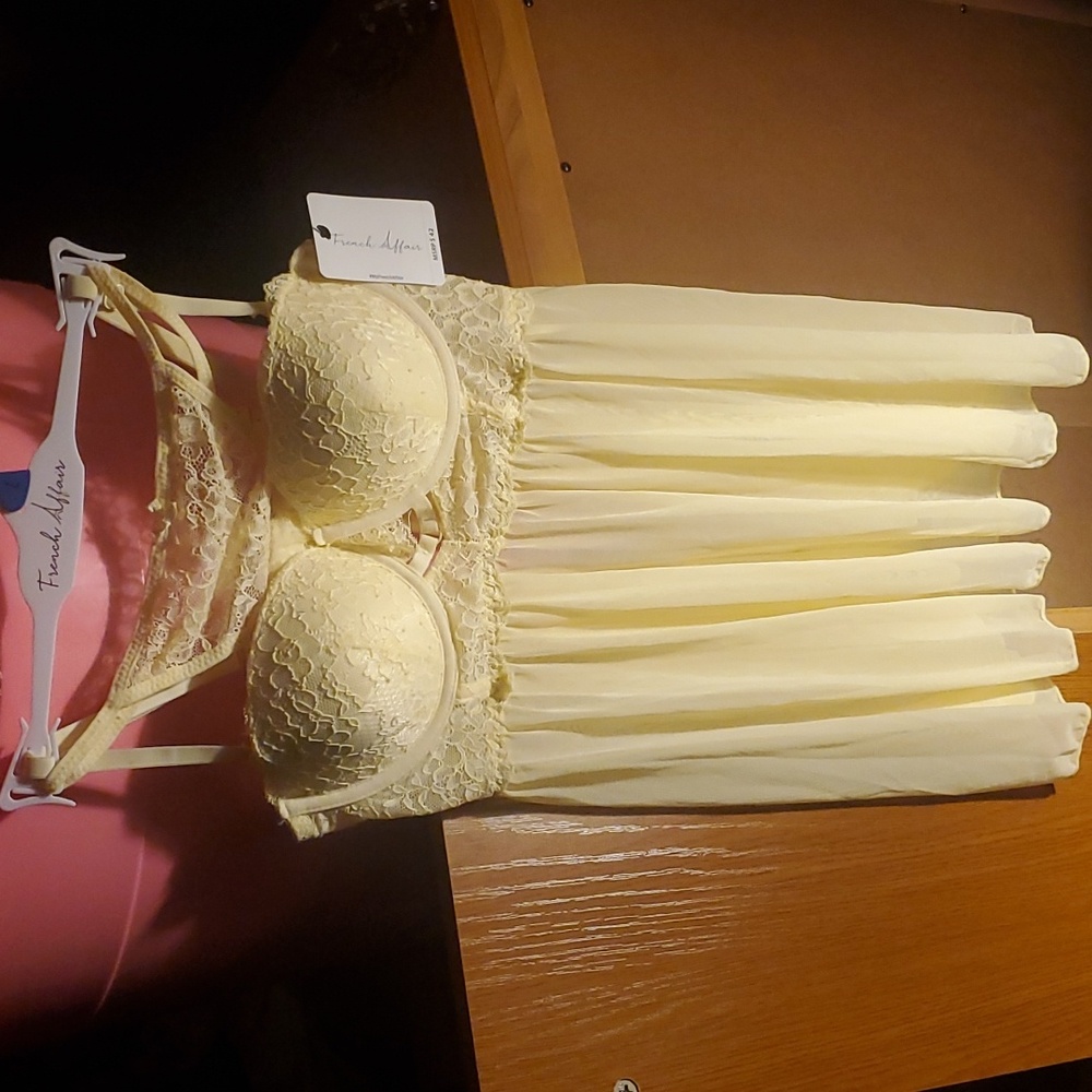 NWT, Sexy Little Nighty w/matching G-string